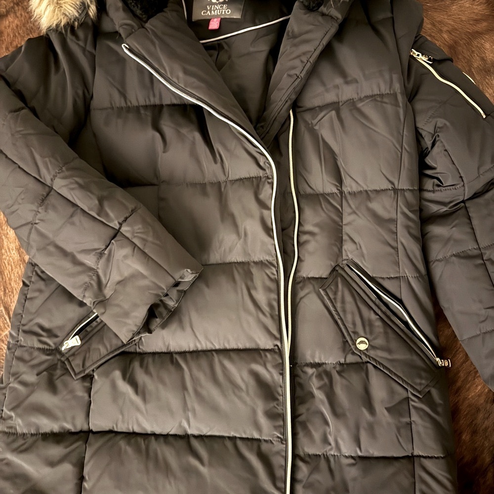 Vince Camuto Black Women's Puffer Jacket